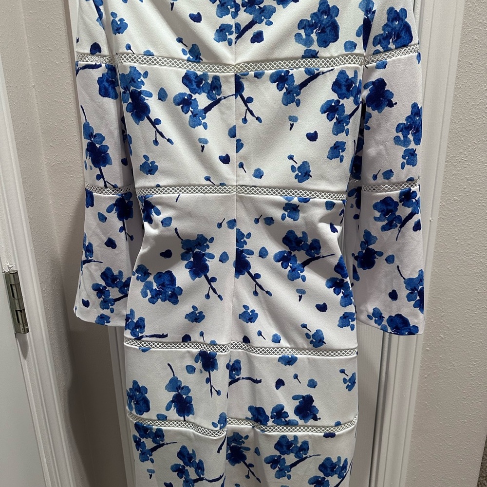 Ralph Lauren White Midi Dress with Blue Floral Print and Lace Trim - Picture 2 of 6